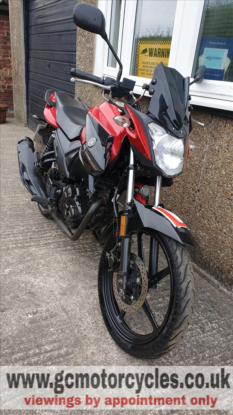 YAMAHA YS125